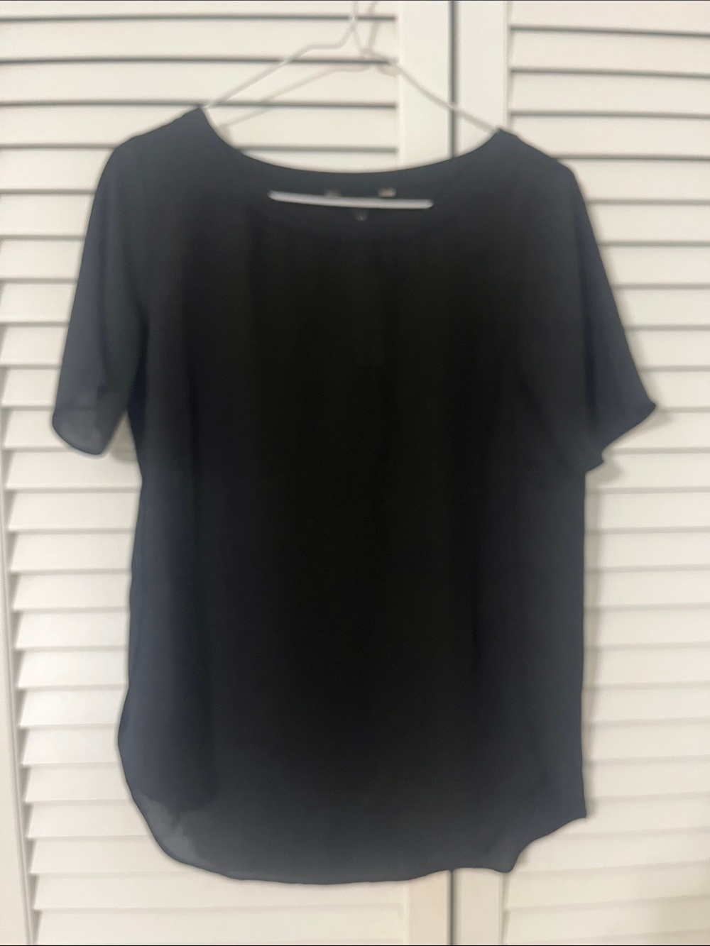 Women's Black Banana Republic Short-Sleeve Blouse
